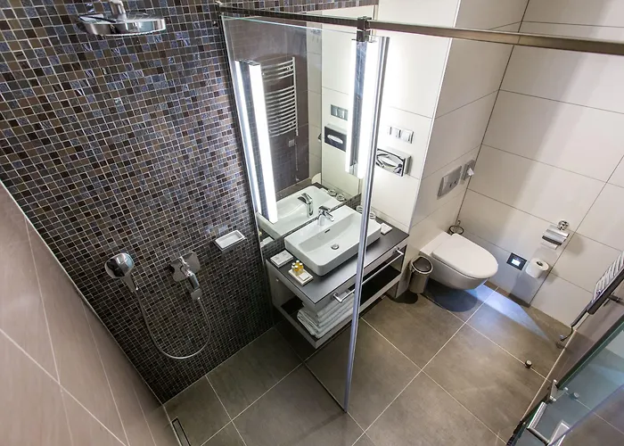 Aura Adults Only 4* Balatonfüred