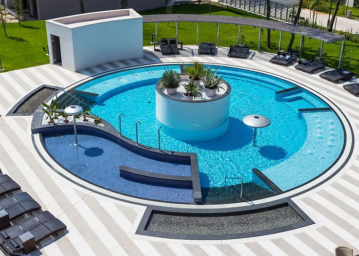 Otel Aura Adults Only 4*