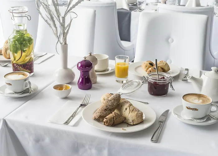 ホテル Aura Adults Only