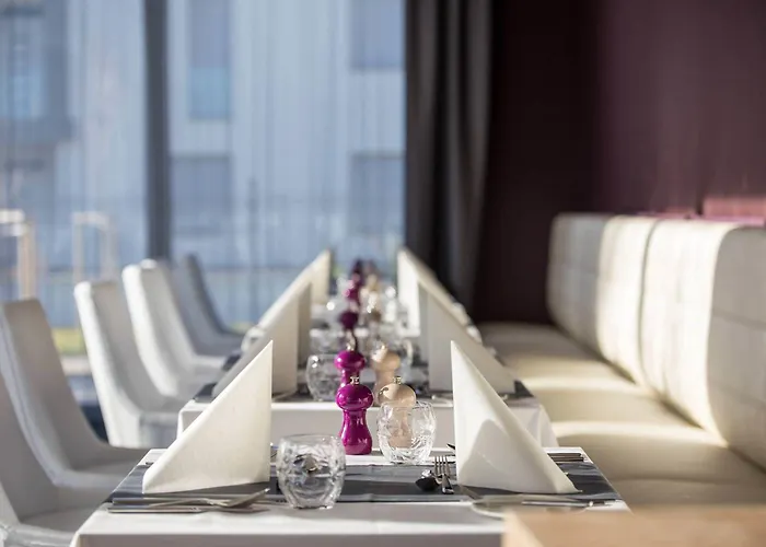 Aura Adults Only Otel 4*