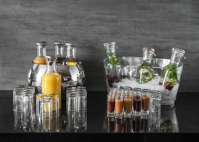 Aura Adults Only ホテル 4*