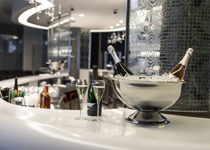 ホテル Aura Adults Only