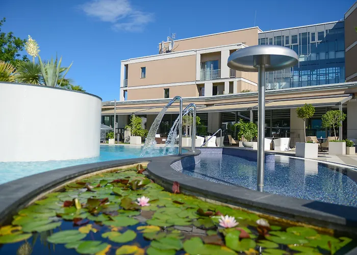 Aura Adults Only Otel