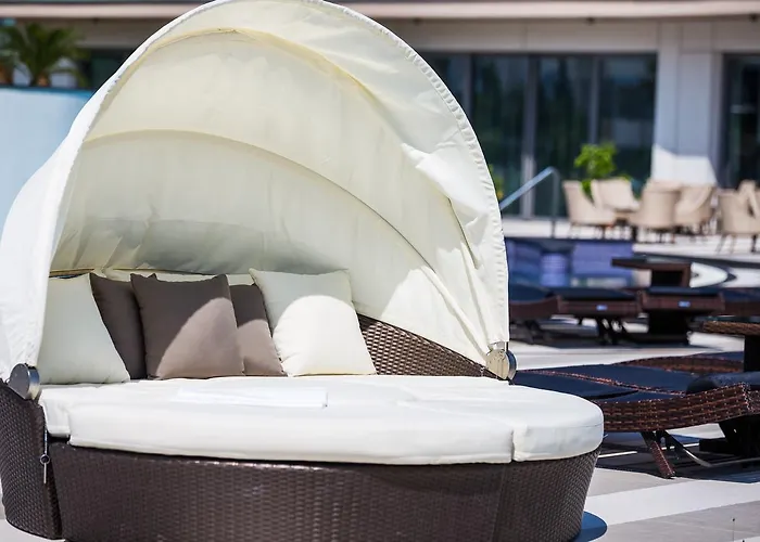 Otel Aura Adults Only 4*