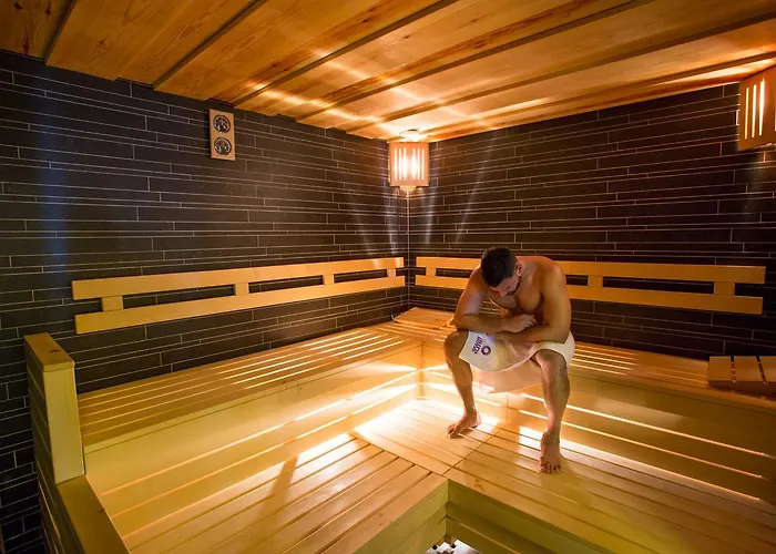 Aura Adults Only 4* Balatonfüred